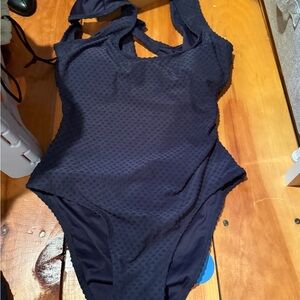 Cupshe Navy Blue Textured One Piece Swimsuit